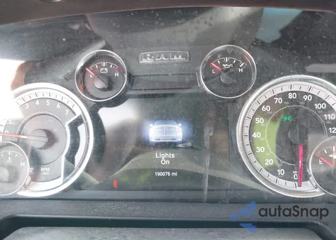 2013 Ram 1500 Big Horn z USA, uszkodzony, nr VIN 1C6RR7LT0DS569587